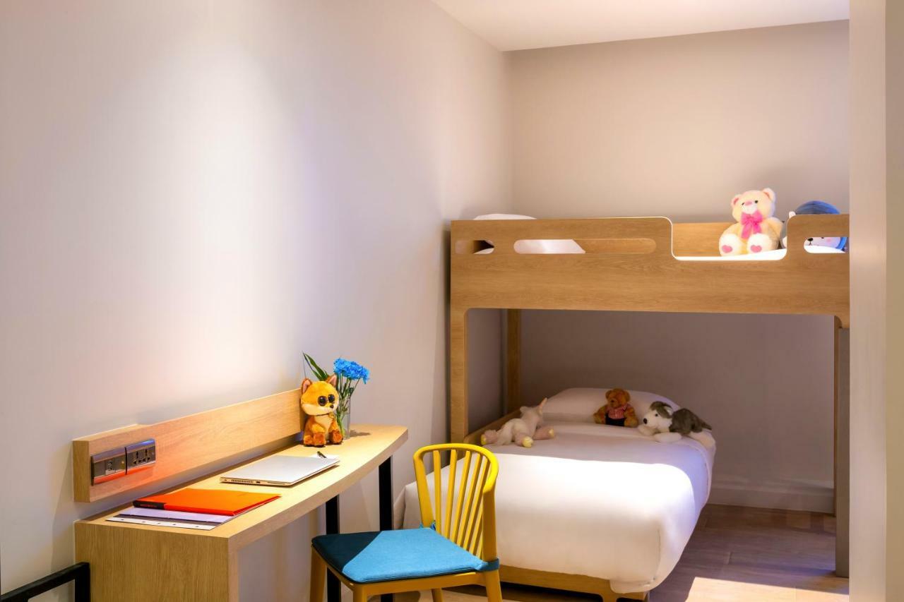 Ibis Styles Bangkok Ratchada Hotell Eksteriør bilde