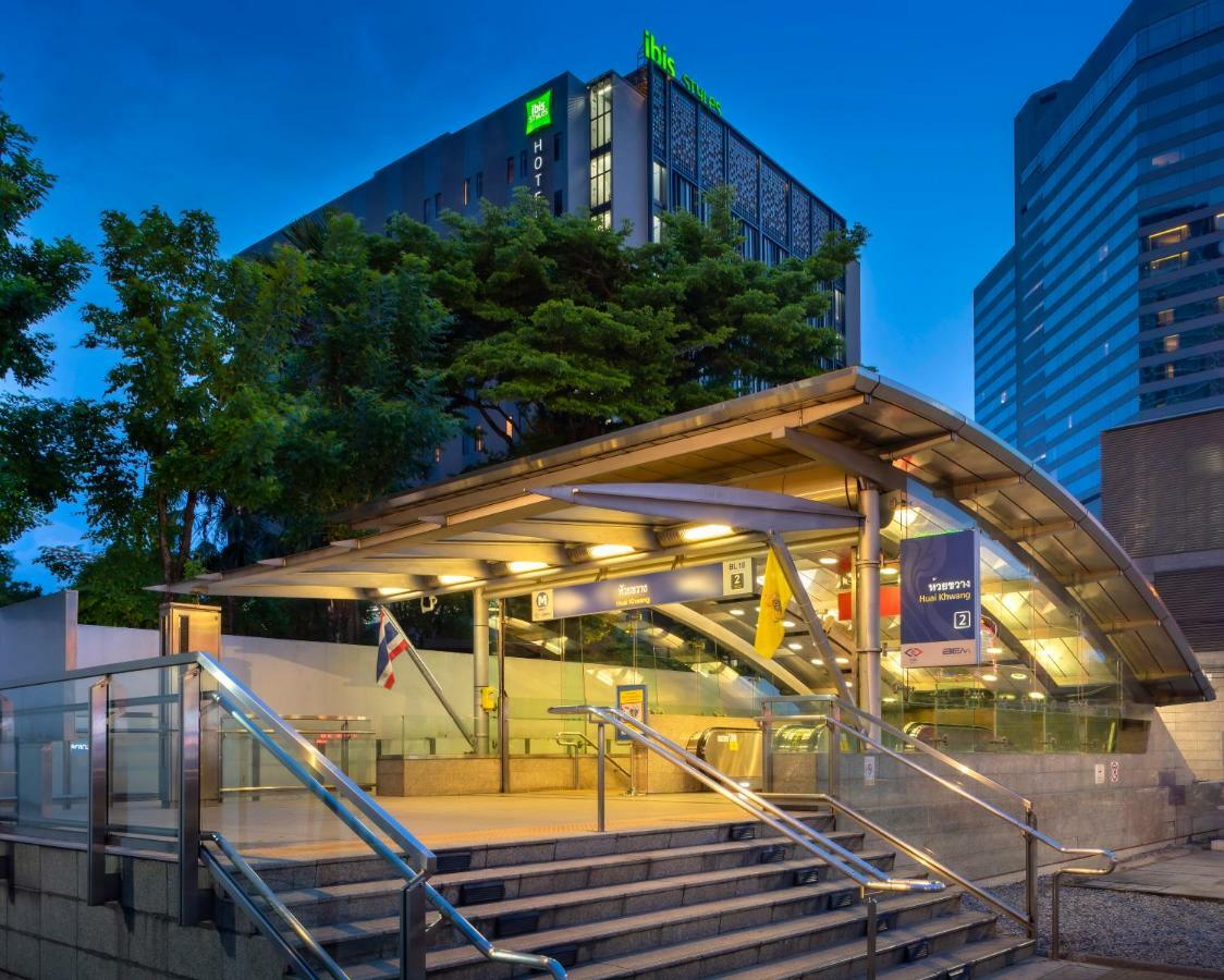 Ibis Styles Bangkok Ratchada Hotell Eksteriør bilde